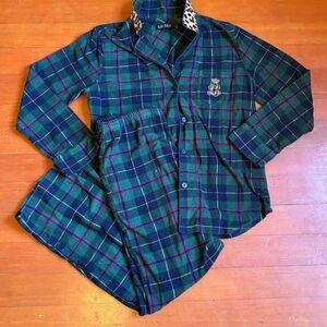 Ralph Lauren women’s fleece plaid pajama set. Size L.